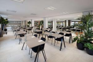 Een restaurant of ander eetgelegenheid bij NH Amsterdam Zuid
