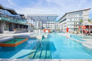 Bazén v ubytování Hyatt Centric Cairo West nebo v jeho okolí