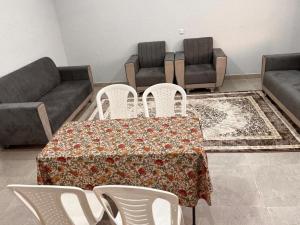 Posezení v ubytování Suhail Star Guest House