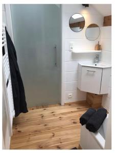 Koupelna v ubytování O Calm - Gite A-2h wellness par nuitée à réserver