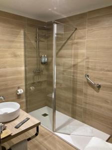 Un baño de Los Guardeses