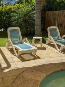 Kolam renang di atau di dekat Hotel Ajax
