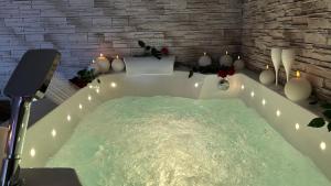Fotografie z fotogalerie ubytování Loft sauna balnéothérapie v destinaci Beaucaire