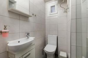Kúpeľňa v ubytovaní Premium, modern apartment in city center + 7 fotografií
