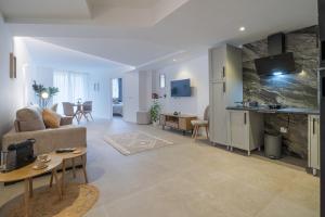 TV a/nebo společenská místnost v ubytování PALX Loft Valencia - Estudio contemporáneo cerca de las Artes y las Ciencias