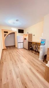 Kuchyň nebo kuchyňský kout v ubytování OPTIMUS COMFORT Campoamor 101