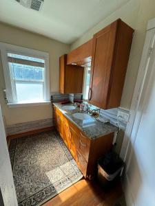 Η κουζίνα ή μικρή κουζίνα στο 3-bedroom-6 mins to Meta-Near Stanford and Google
