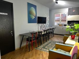 Μια τηλεόραση ή/και κέντρο ψυχαγωγίας στο Porta Hostel
