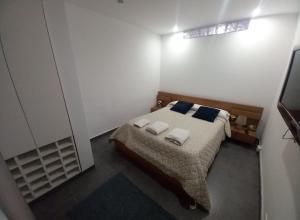 Katil atau katil-katil dalam bilik di Sol y playa duplex