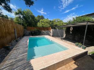 Πισίνα στο ή κοντά στο Alkimia del Río - Hogar, Arte, Piscina y Confort