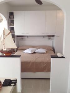 A bed or beds in a room at Civico 3