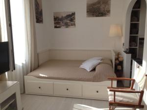 A bed or beds in a room at Civico 3