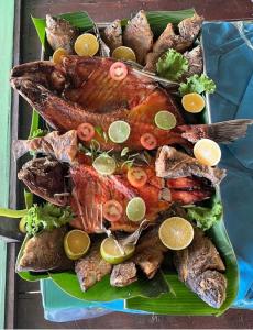 Matur á eða í nágrenni gistihússins