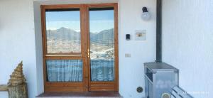 Výhľad na hory alebo výhľad na hory priamo z apartmánu + 3 fotografie