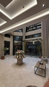 Sunset Hotel for Hotel Services的休息区