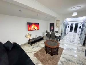 Χώρος καθιστικού στο Premium Stays London