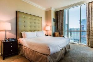 Ένα ή περισσότερα κρεβάτια σε δωμάτιο στο MGM 1BR Penthouse 37802 +36 φωτογραφίες
