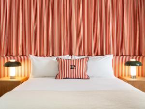 Un ou plusieurs lits dans un hébergement de l'établissement Palihotel Melrose