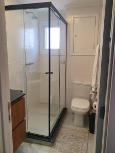 Bilik mandi di Loft bem localizado com vaga de garagem +12 gambar