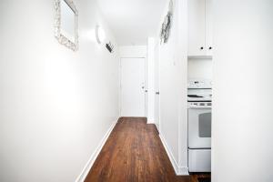 Dapur atau dapur kecil di Studio Moderne à McGill parking gratuit +6 gambar