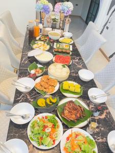 Jídlo v vily nebo okolí + 131 fotografií