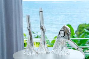 Gallery image of クリスタルヴィラ南城 in Azama