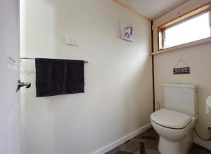 Koupelna v ubytování The Bushmill Cottage + 28 fotografií