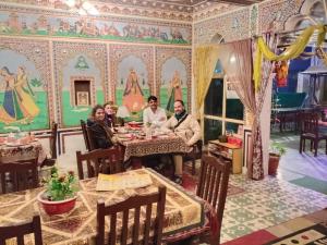 Hotel Shekhawati, A boutique stay餐厅或其他用餐的地方
