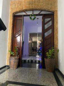 グアルーリョスにあるHostel ANPRADO 6の廊下