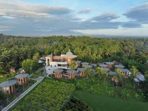 Phong cảnh thiên nhiên gần resort