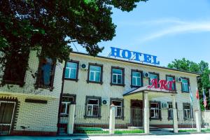 Bangunan di mana terletaknya hotel