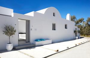 Πισίνα στο ή κοντά στο Eolia Kamari Villa