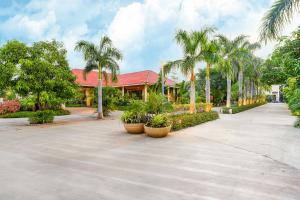 Zahrada ubytování Club Mahindra Pavagadh