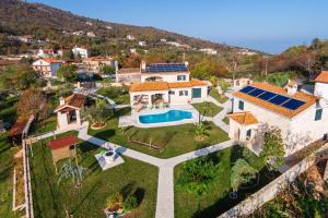 Ảnh trong thư viện ảnh của Villa Stonegate Estate - Bonus, dvije vile jedna cijena! ở Opatija