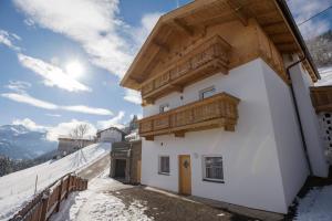 Fotografie z fotogalerie ubytování Bergchalet Emberg mit Sauna v destinaci Aschau