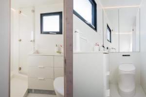 Koupelna v ubytování Mobile Hut - Resort Statek Starý Týn - luxusní glampingové ubytování + 5 fotografií