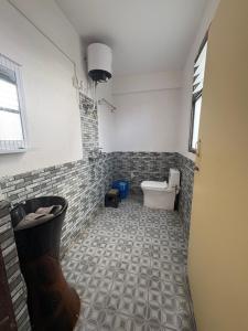 Koupelna v ubytování S Sherpa Homestay