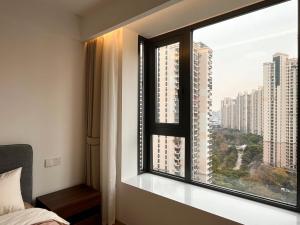 Φωτογραφία από το άλμπουμ του Sunny Abode 中远A 3Bedroom river view near Suzhou River σε Σαγκάη