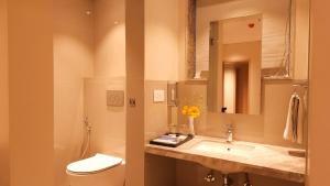 Koupelna v ubytování Morvee Hotels Durgapur