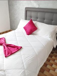 Katil atau katil-katil dalam bilik di Hotel Astoria Tanger