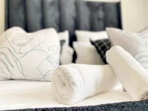 Ένα ή περισσότερα κρεβάτια σε δωμάτιο στο A small haven - The blyde crystal lagoon +37 φωτογραφίες