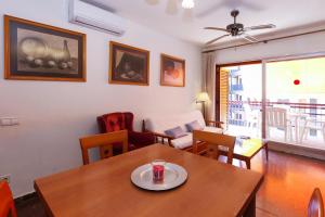 Gallery image of PLAYAZUL 2 - Planet Apartment in Cambrils