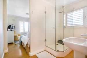 Ένα μπάνιο στο Sea, Sun, Kalk Bay, Dalebrook