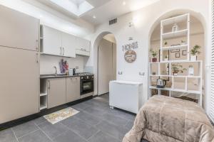 Nhà bếp/bếp nhỏ tại Battistini Sweet House +5 ảnh