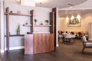 Svetainės erdvė apgyvendinimo įstaigoje Winston-Salem Marriott