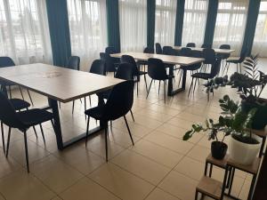 Reštaurácia alebo iné gastronomické zariadenie v ubytovaní Motel Orion Wolsztyn