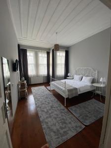 Postel nebo postele na pokoji v ubytování DESTA Turizm