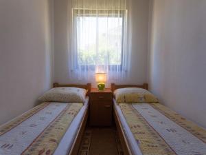 Fotografia z galérie ubytovania Spacious apartment with terrace in Malinska v Malinskej
