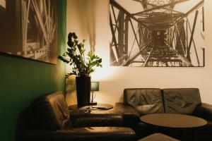 Posezení v ubytování Economy Silesian Hotel