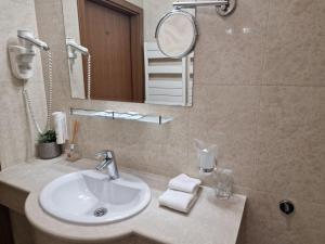 Koupelna v ubytování Danube Hotel & Spa